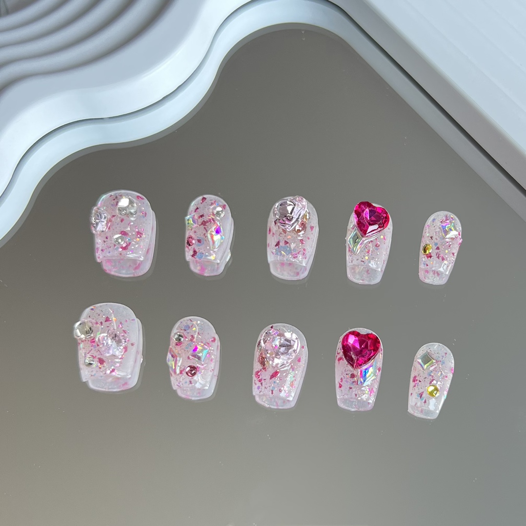 biubiuti手工定制成品可拆卸穿戴美甲树莓爱心